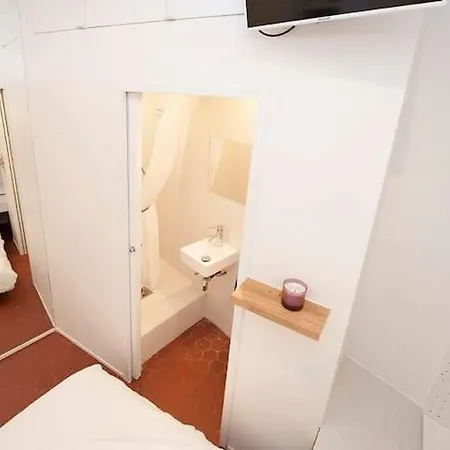 Apartment Charmant Studio Central Neuf Calme Maubert Aircon