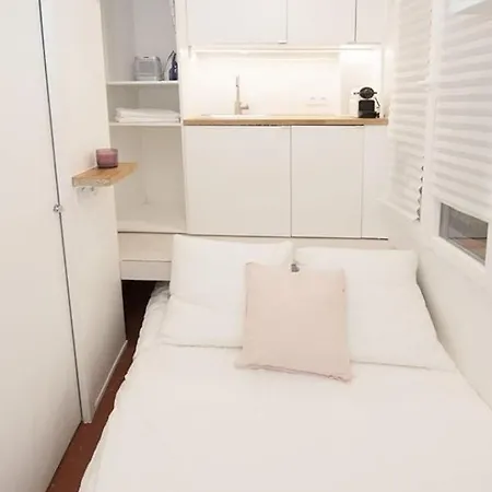 Apartment Charmant Studio Central Neuf Calme Maubert Aircon